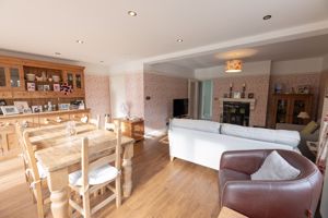 Photo 21- click for photo gallery